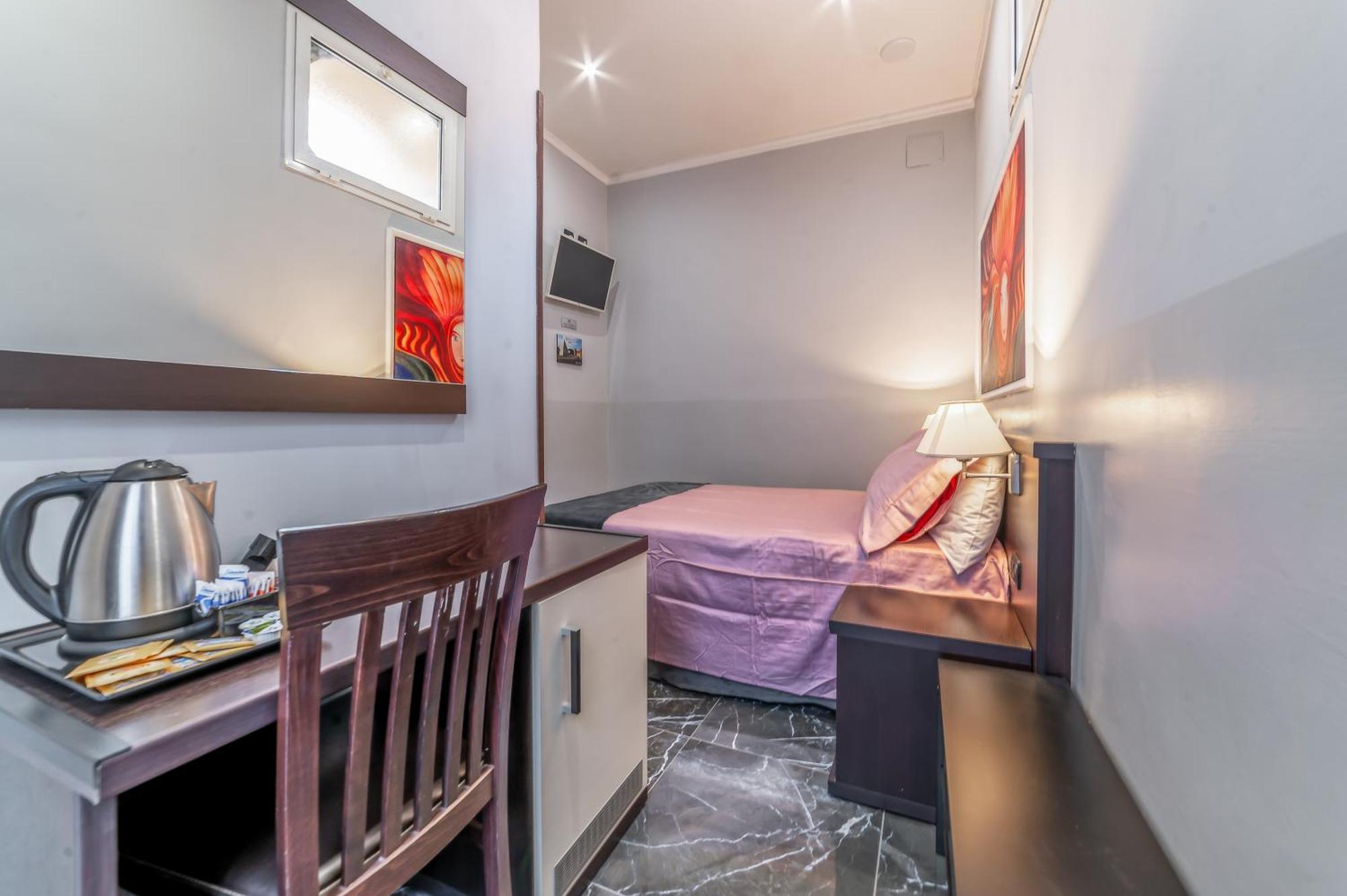 Rome In Love B&B - Termini Train Station Esterno foto
